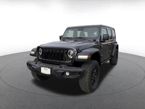 Used 2025 Jeep Wrangler Unlimited Sport AWD/4WD image 14