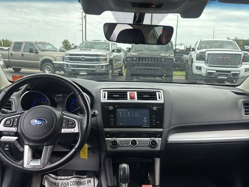 Used 2017 Subaru Legacy 2.5i Premium AWD/4WD image 12