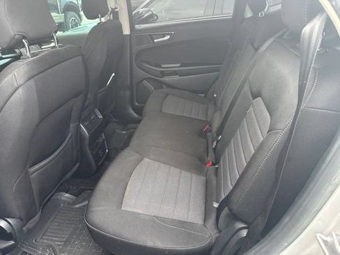 Used 2018 Ford Edge SE AWD/4WD image 8