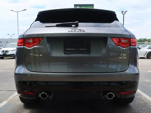 Used 2017 Jaguar F-PACE S AWD/4WD image 9