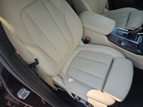 Used 2020 BMW X3 xDrive30i w/ Executive Package AWD/4WD image 16