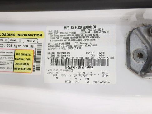 Used 2021 Ford Mustang Premium RWD image 30