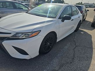 Used 2019 Toyota Camry SE FWD video 1