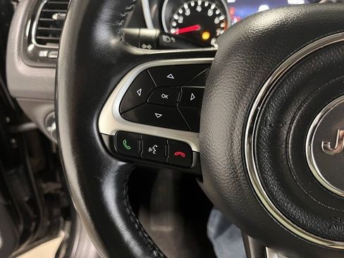 Used 2019 Jeep Compass Altitude image 25