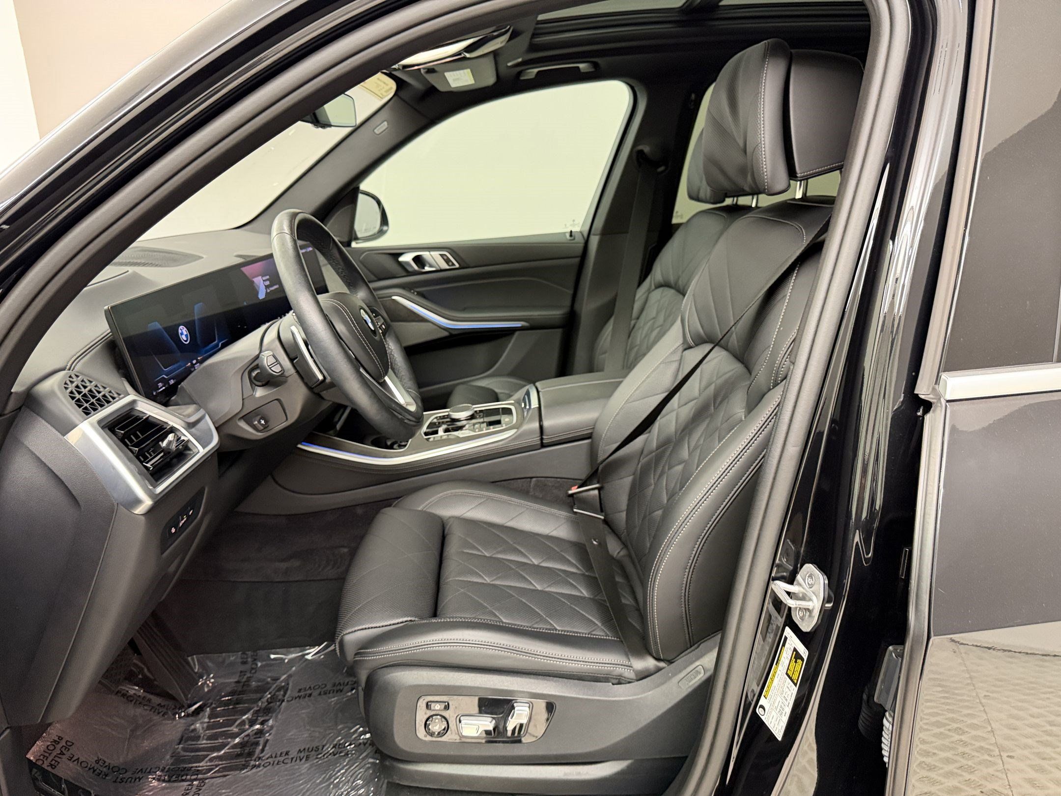 Used 2024 BMW X5 sDrive40i w/ Premium Package RWD image 5
