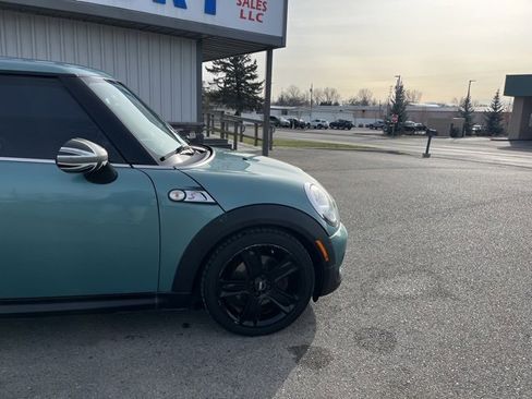 Used 2012 MINI Cooper S image 16