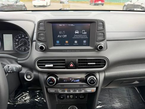 Certified 2021 Hyundai Kona Limited w/ Cargo Package image 21