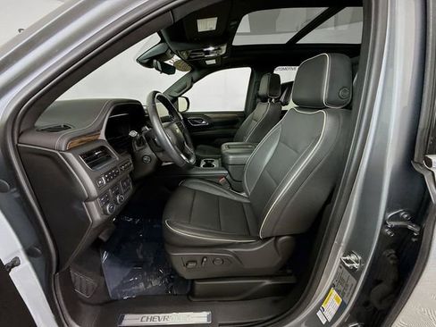 Used 2023 Chevrolet Tahoe Premier w/ Advanced Technology Package image 24