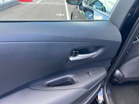 Used 2024 Toyota Corolla SE image 39