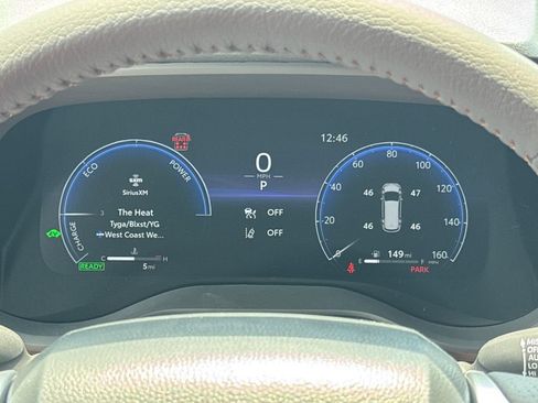 New 2026 Toyota Sienna Platinum AWD/4WD image 16
