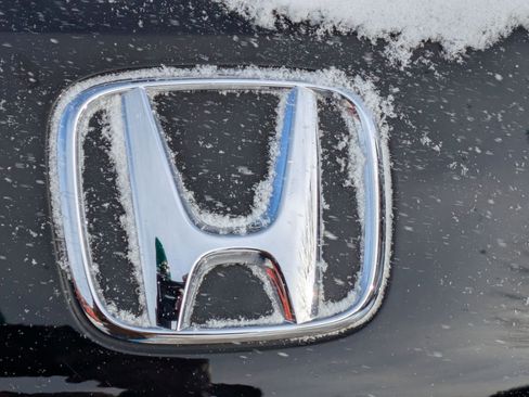Certified 2023 Honda HR-V LX image 29