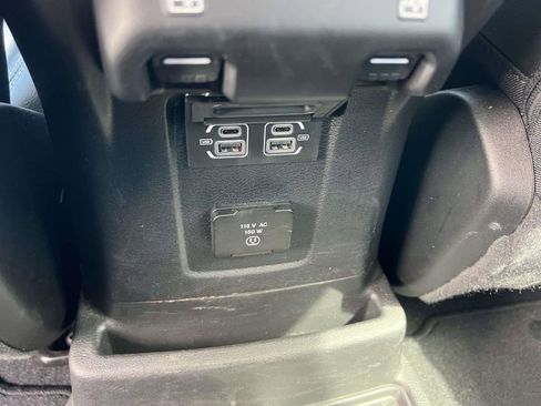 Used 2023 Jeep Wrangler Unlimited Sahara w/ Cold Weather Group AWD/4WD image 13