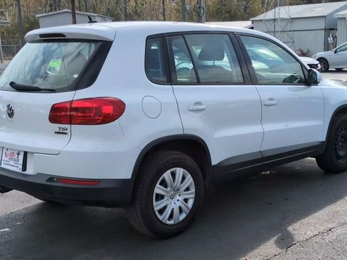 Used 2018 Volkswagen Tiguan Limited image 8