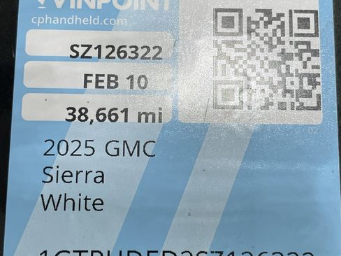 Certified 2025 GMC Sierra 1500 SLT image 28