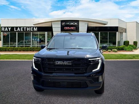 Used 2026 GMC Acadia Elevation w/ Black Edition AWD/4WD image 8