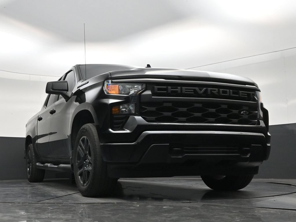 Used 2024 Chevrolet Silverado 1500 Custom w/ Turbomax Blackout Package RWD image 26