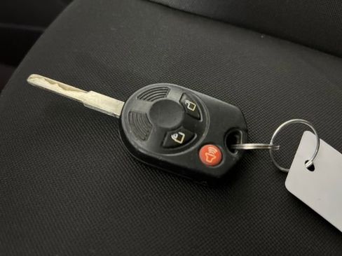 Used 2013 Ford Escape S FWD image 25