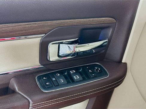 Used 2016 RAM 2500 Laramie image 25