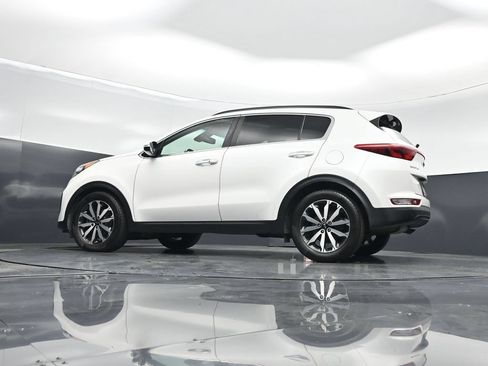 Used 2018 Kia Sportage EX w/ EX Technology Package FWD image 53