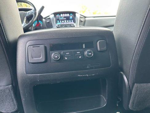 Used 2020 Chevrolet Suburban Premier w/ RST Edition image 24