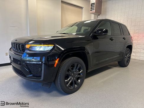 New 2026 Jeep Grand Cherokee Limited AWD/4WD image 1