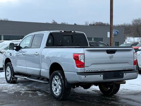 Used 2016 Nissan Titan XD image 41