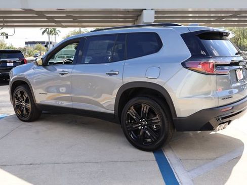 New 2026 GMC Acadia Elevation w/ Black Edition FWD image 5