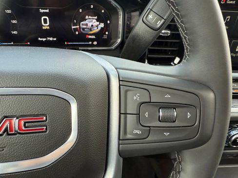 New 2026 GMC Sierra 2500 SLT w/ SLT Convenience Package image 29