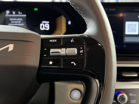 New 2026 Kia Sorento S image 29