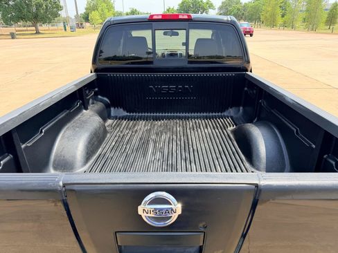 Used 2007 Nissan Frontier SE w/ SE Value Truck Pkg RWD image 24
