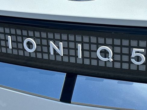 Used 2024 Hyundai Ioniq 5 Limited RWD image 35