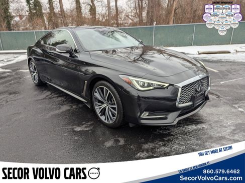 Used 2022 INFINITI Q60 3.0t Luxe w/ Essential Package image 3