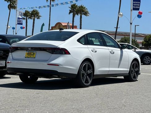 New 2026 Honda Accord SE image 3
