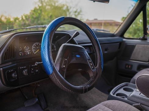 Used 1991 Ford Bronco AWD/4WD image 19
