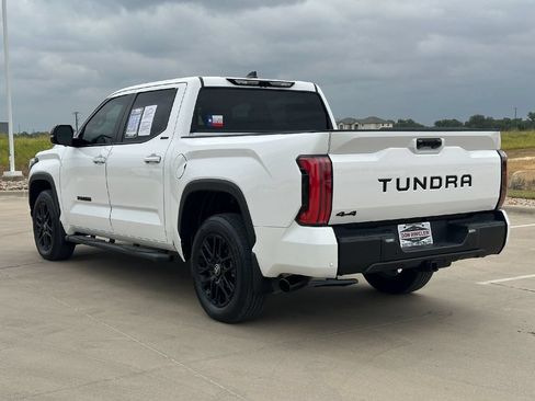 Used 2025 Toyota Tundra Limited AWD/4WD image 5
