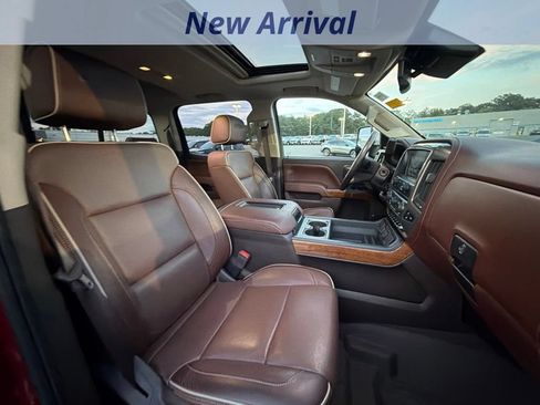 Used 2019 Chevrolet Silverado 3500 High Country w/ Duramax Plus Package AWD/4WD image 7