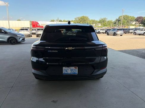 Used 2025 Chevrolet Equinox EV LT w/ Comfort Package FWD image 4