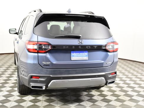 Certified 2026 Honda Pilot image 7