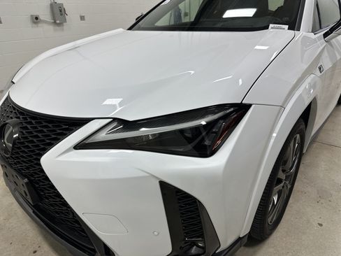 Used 2024 Lexus UX 250h F Sport AWD/4WD image 6