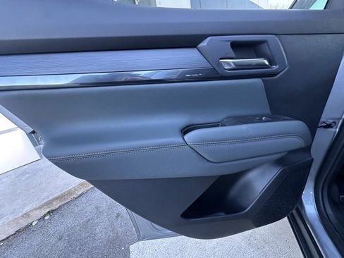 New 2026 GMC Terrain AT4 w/ Convenience Package III image 20