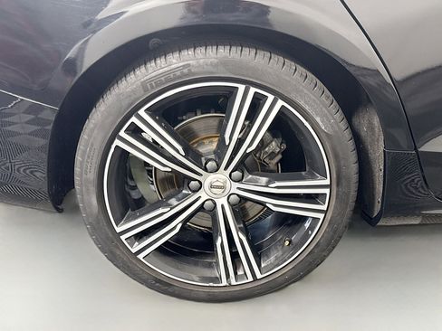 Used 2021 Volvo S60 T5 Inscription AWD/4WD image 33