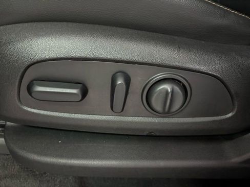 Used 2019 Chevrolet Traverse LT w/ LPO, Floor Liner Package image 17