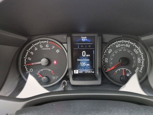 Used 2023 Toyota Tacoma SR image 15