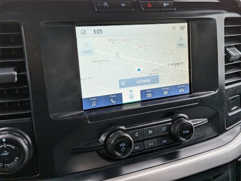 Used 2023 Ford F150 XLT w/ Trailer Tow Package image 14