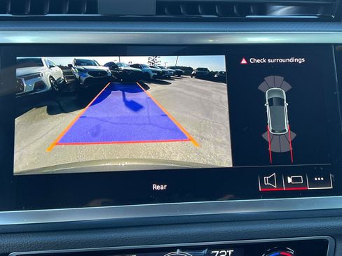 New 2025 Audi Q3 2.0T Premium image 22