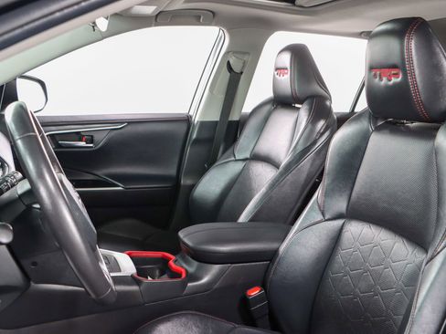 Used 2020 Toyota RAV4 TRD Off-Road image 24