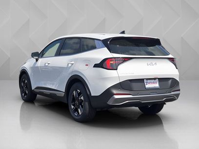 New 2026 Kia Sportage LX