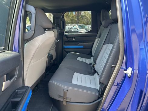 Used 2024 Toyota Tacoma TRD Off-Road image 24