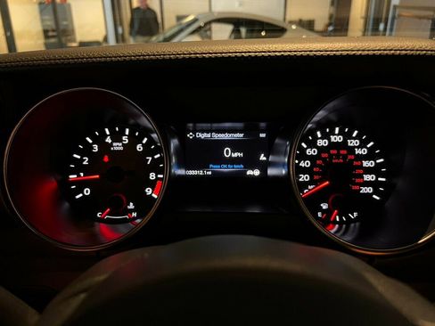 Used 2016 Ford Mustang Shelby GT350 w/ Technology Package image 17