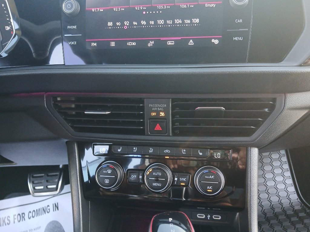 Used 2024 Volkswagen Jetta GLI Autobahn FWD image 16